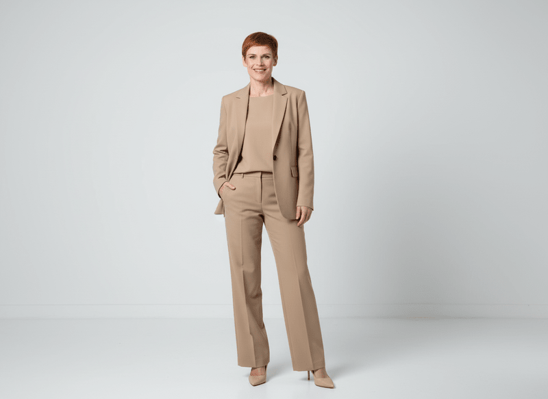 Designer Anzug Beige